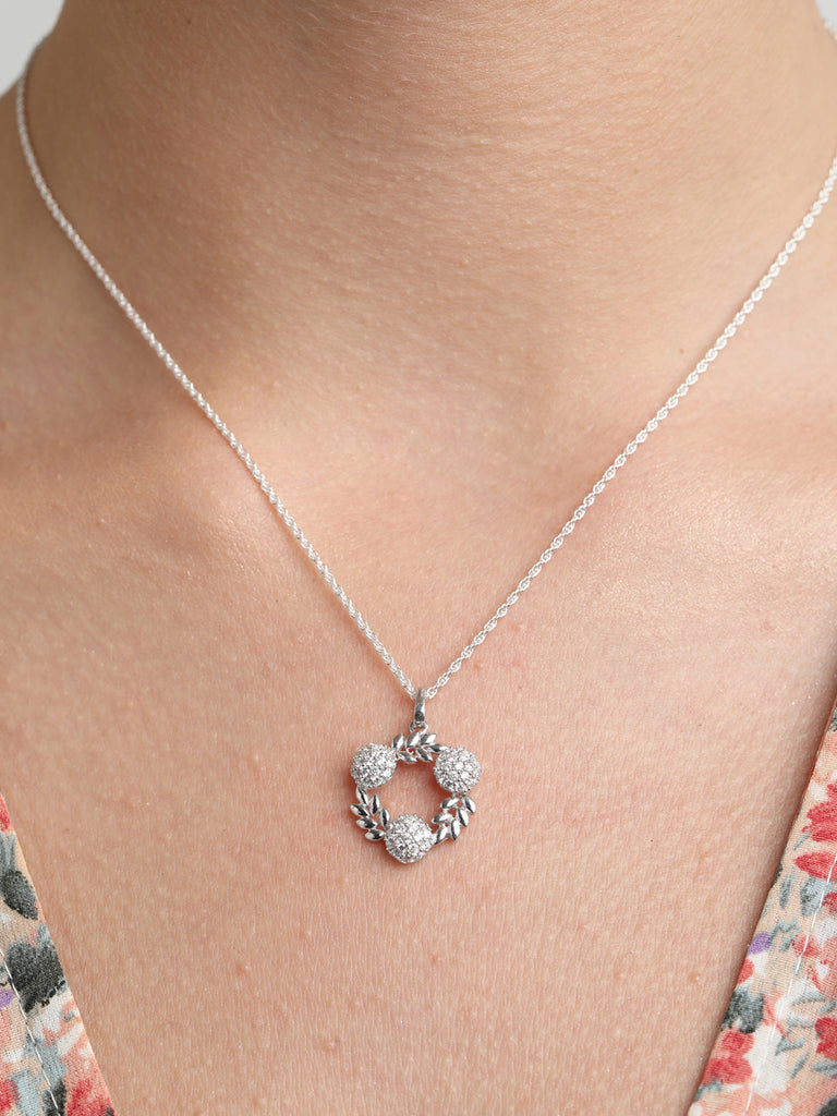 CLARA 925 Sterling Silver Alma Pendant Chain Necklace