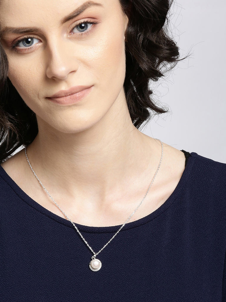 Silver Pearl Pendant