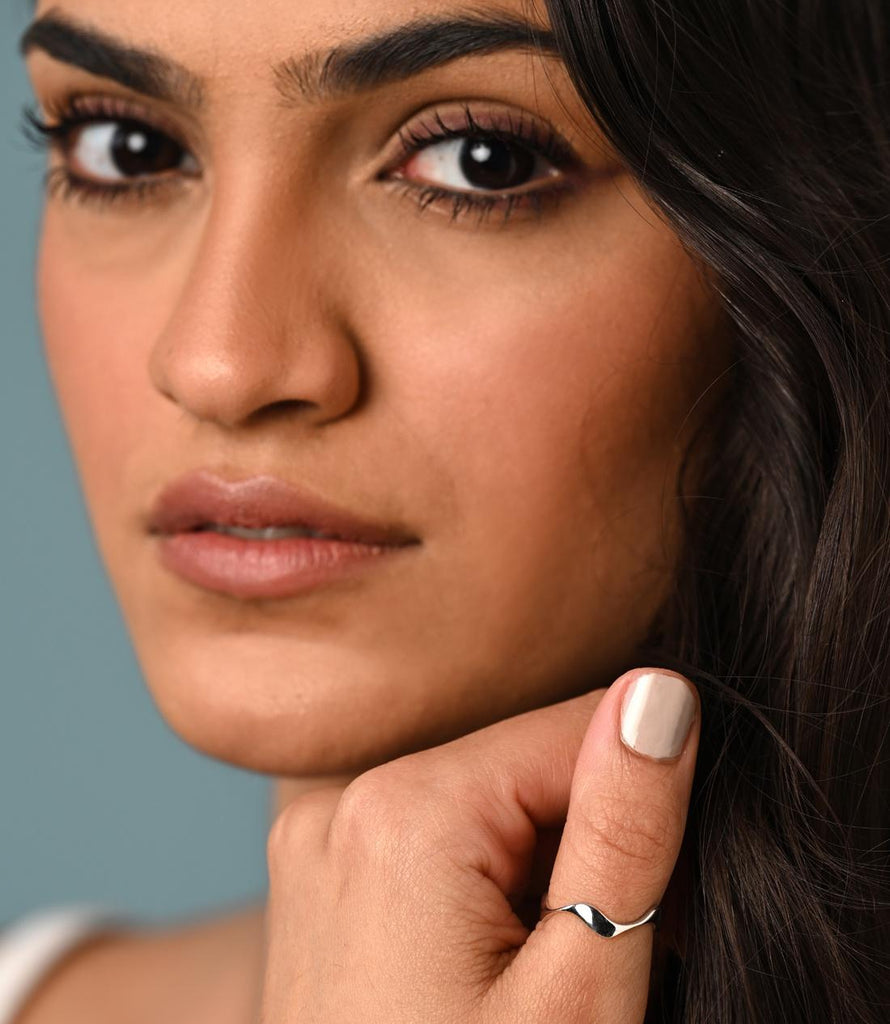CLARA Pure 925 Sterling Silver Wave Finger Ring