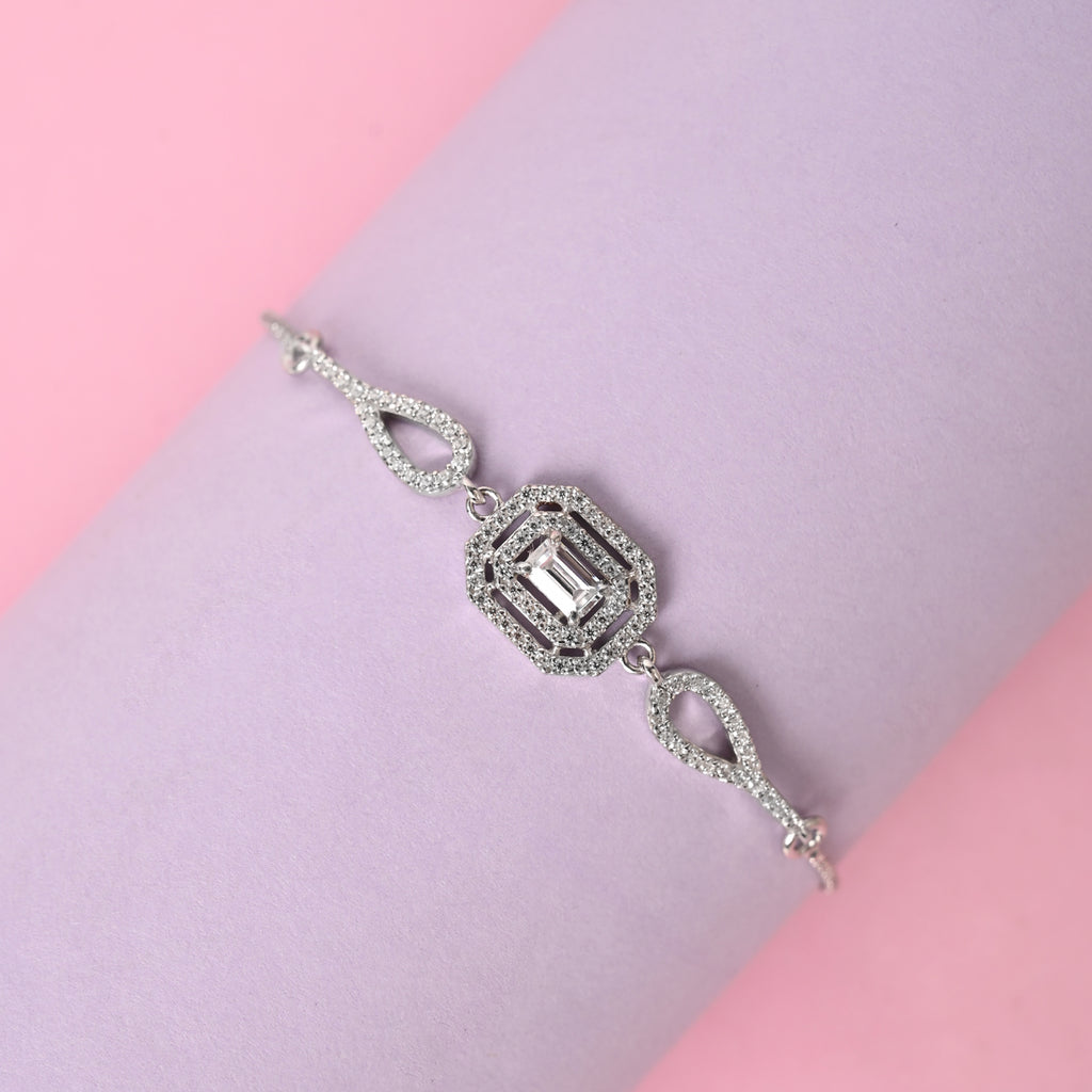 CLARA 925 Pure Silver Octa Solitaire Hand Bracelet