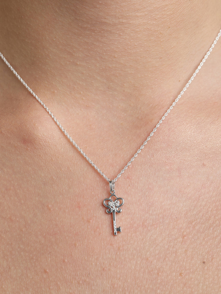 CLARA 925 Sterling Silver Key Pendant Chain Necklace
