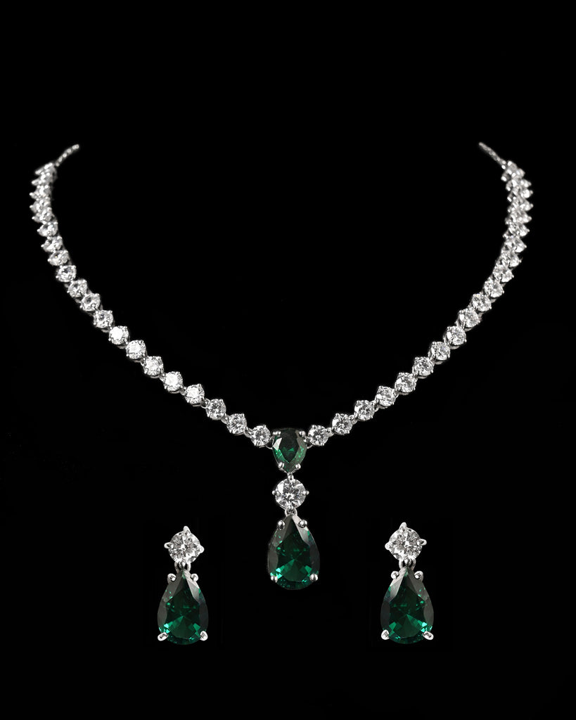 Clara 925 Sterling Silver Solitaire Green Necklace