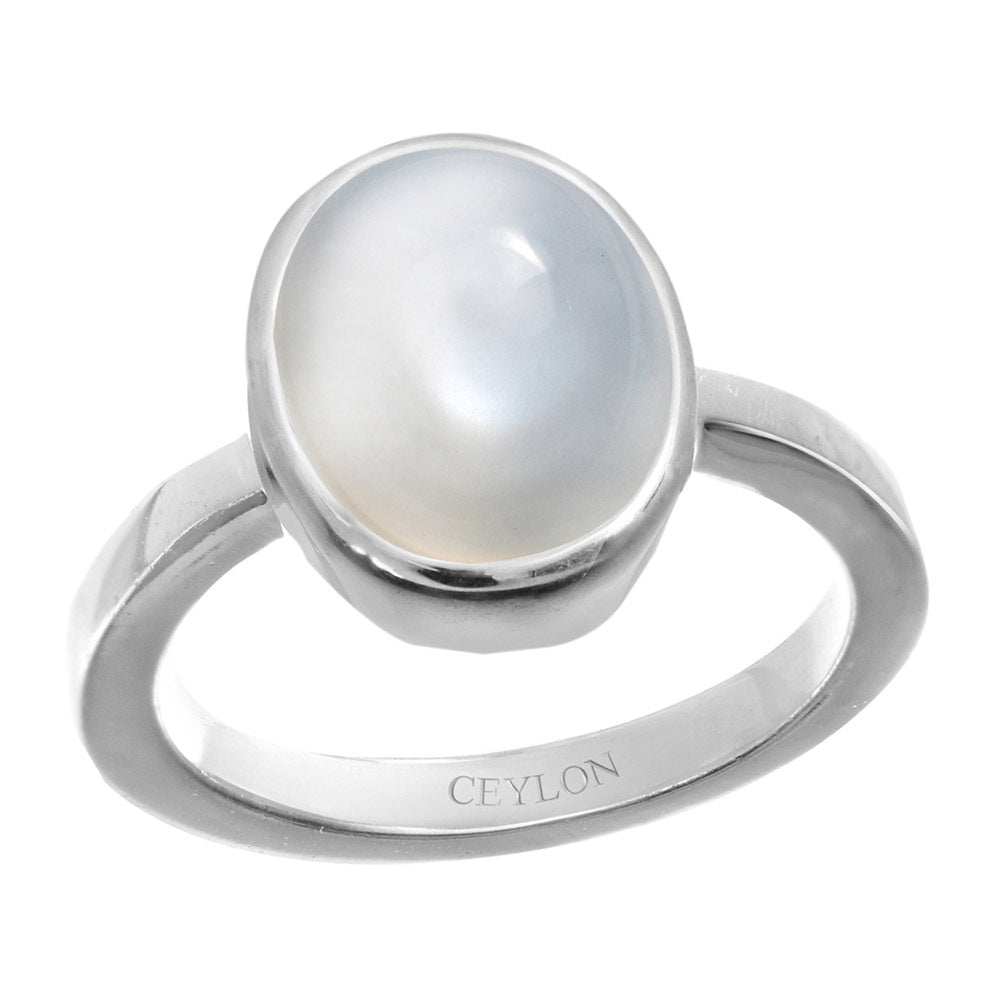 Ceylon Gems Moonstone 7.5cts or 8.25ratti stone Elegant Silver Ring