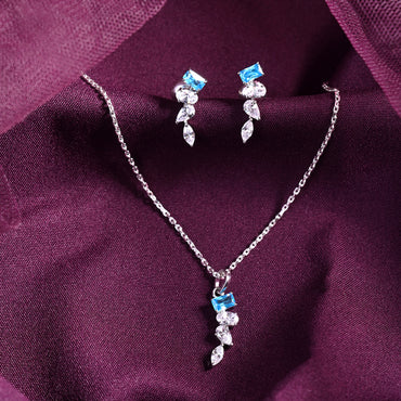 Silver diamente Jewellery Set