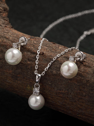 Silver Classic Pearl Jewellery Set