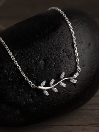 Silver Leaf Pendant Chain Necklace