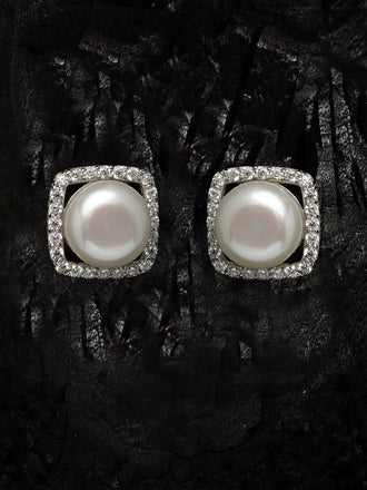 Silver Pearl Earrings