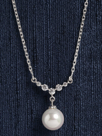 Silver Classic Pearl Pendant