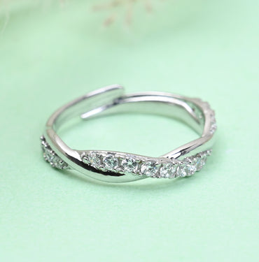 CLARA Pure 925 Sterling Silver Twist Finger Ring with Adjustable Band 