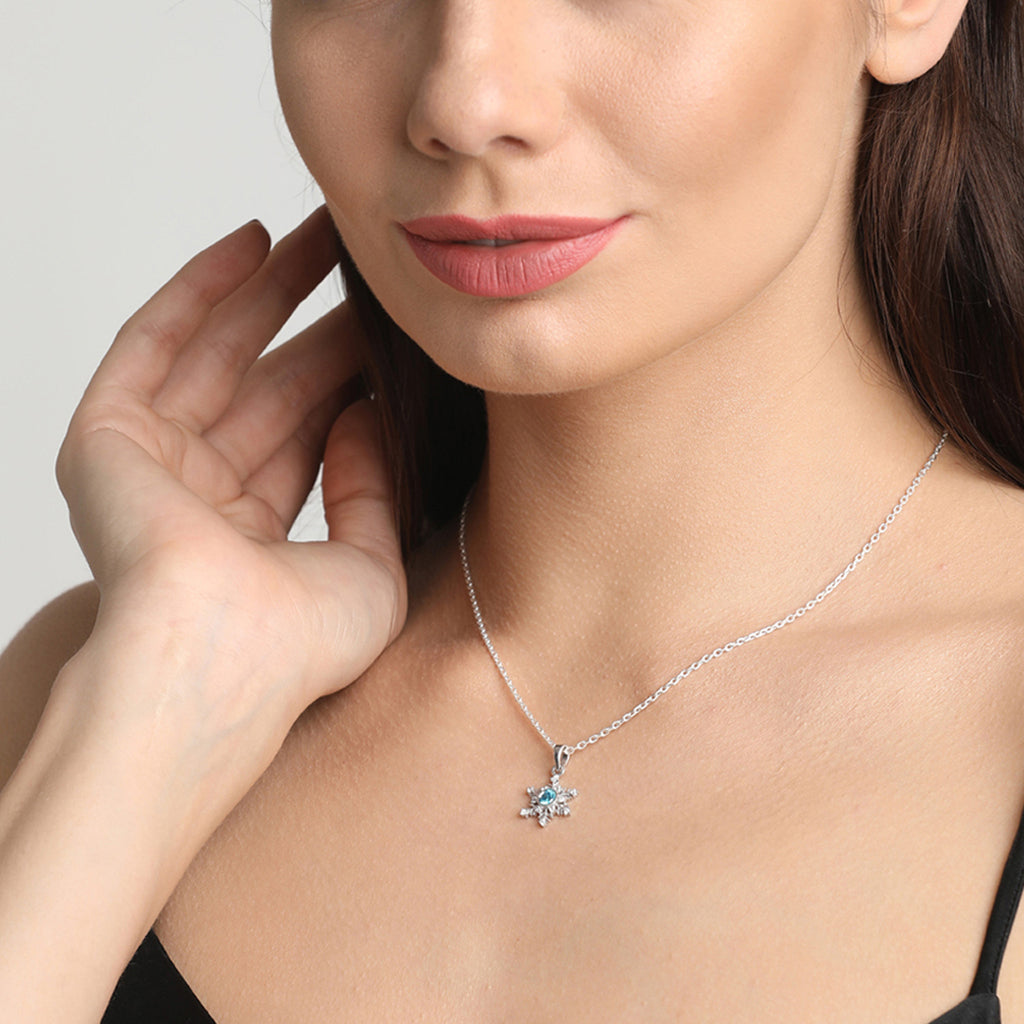 CLARA 925 Sterling Silver Snowflake Pendant Chain Necklace 