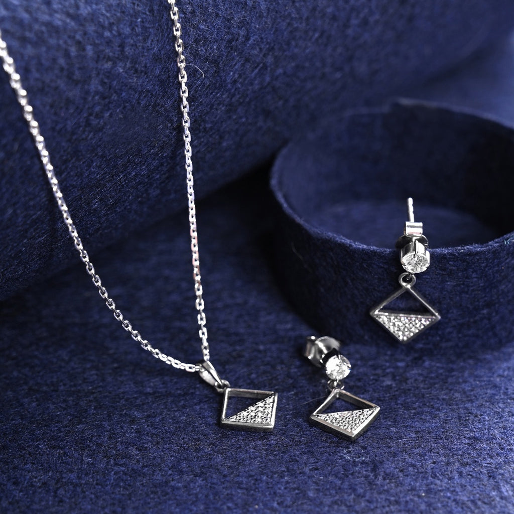 Silver Zeta Square Jewellery Set