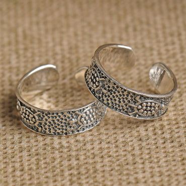 CLARA 925 Sterling Silver Tortoise Toe Rings Pair 