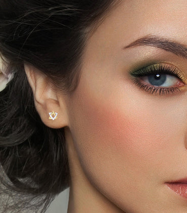 Buy Sterling Silver Vanna Earring at Clara.in