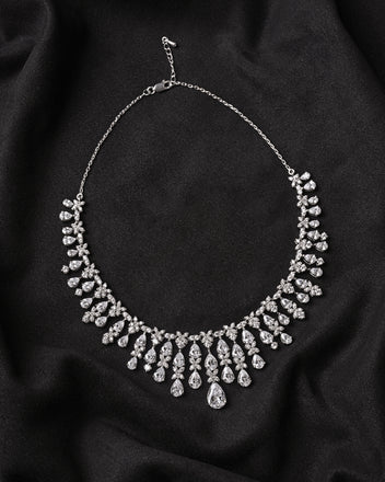 Silver Queen's Necklace