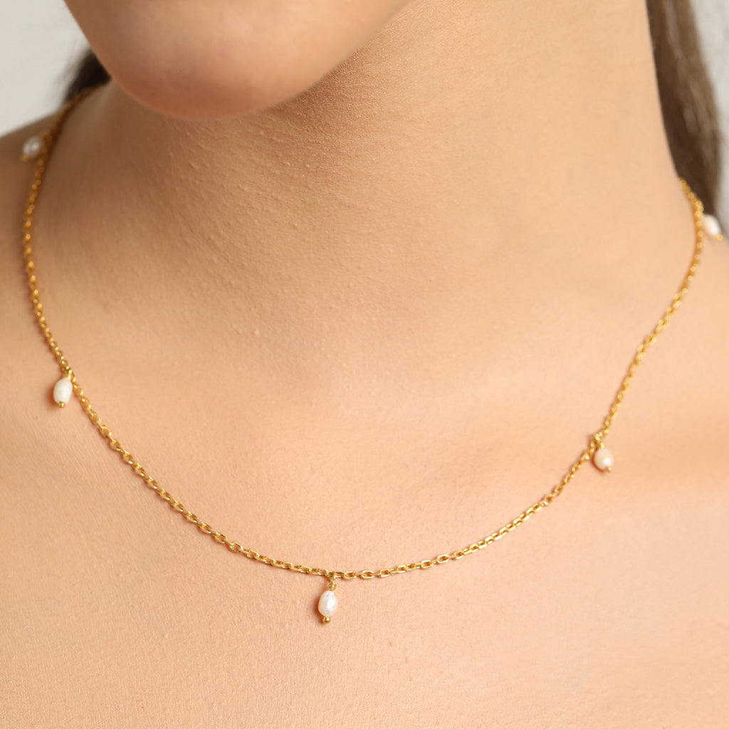 Lila Paper Clip Link 14K Gold Charm Necklace | Paperclip Charm Necklaces |  Gold Chains